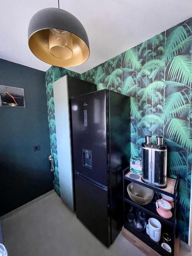 Appartement De Caractere Avec Jacuzzi Fréjus Dış mekan fotoğraf