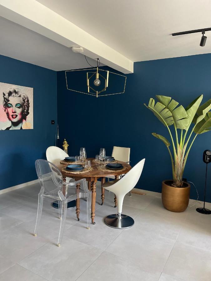 Appartement De Caractere Avec Jacuzzi Fréjus Dış mekan fotoğraf