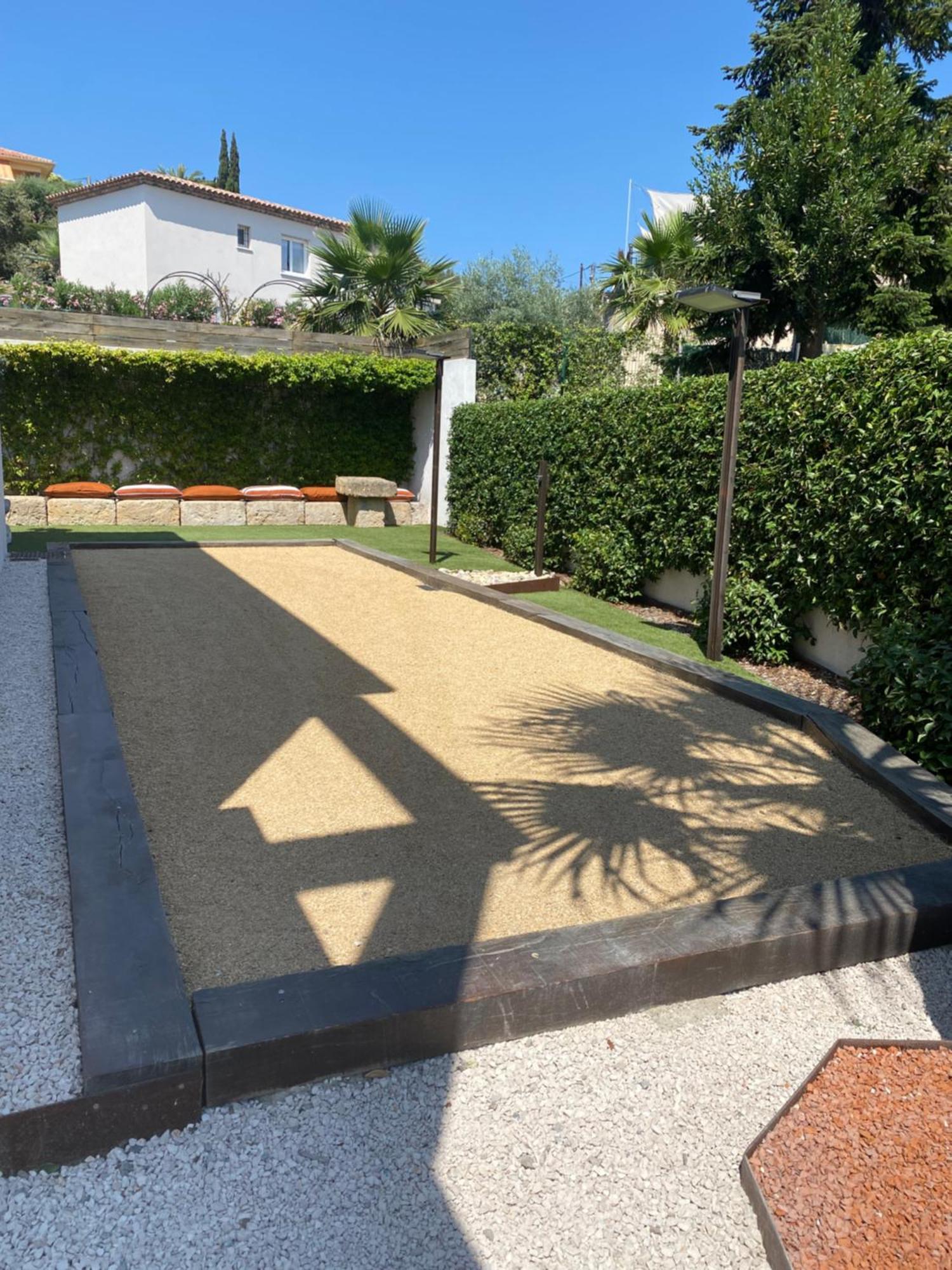 Appartement De Caractere Avec Jacuzzi Fréjus Dış mekan fotoğraf